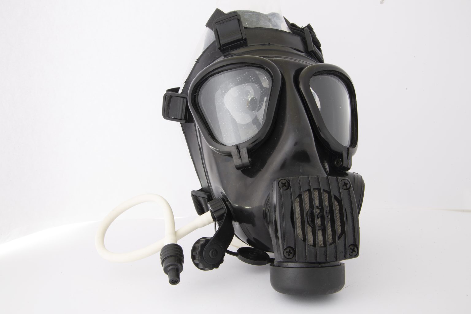 Protective mask - Trayal korporacija